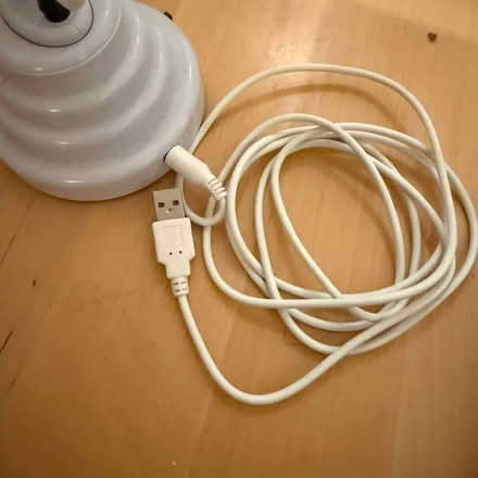 Photo of free USB Unicorn Neon Light (Croydon centre CR0) #2