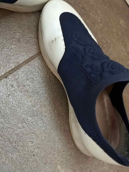 Photo of free Size 8 women’s sneakers (Near Friendship Heights metro) #3