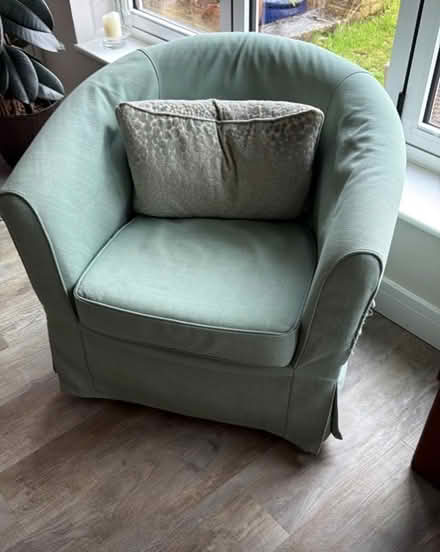 Photo of free 2 Tub chairs (HP10 flackwell heath) #1