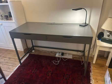 Photo of free Desk (Shepherds Bush W6) #1