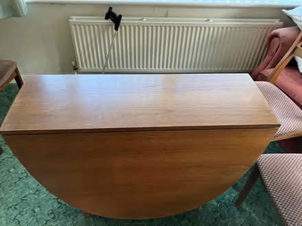 Photo of free Table and 4 chairs (Rustington BN162EH) #4