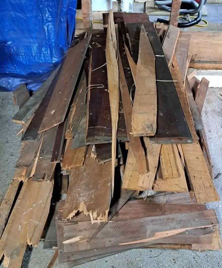 Photo of free Firewood, Rimu sarking (Mount Victoria) #1