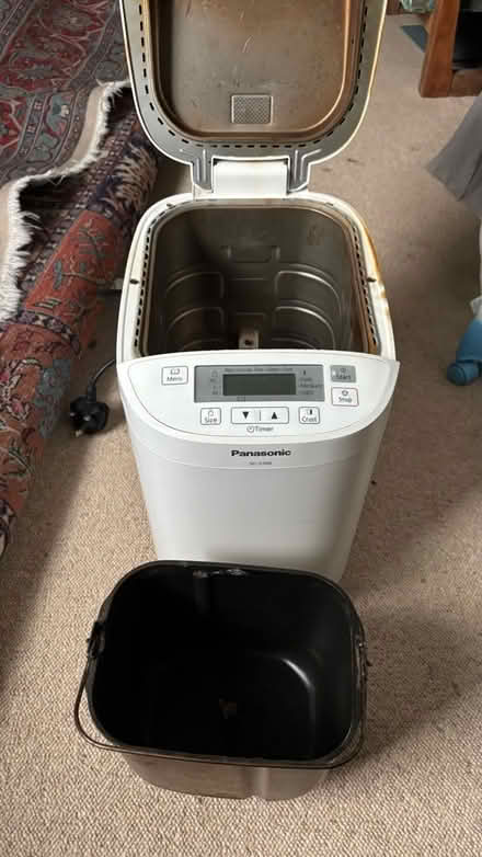 Photo of free Panasonic SD-2500 bread maker (Palmers Green N14) #2