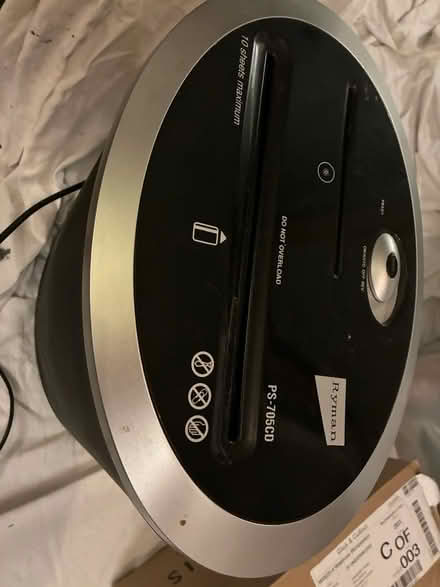 Photo of free Paper shredder (Wimbledon Park SW19) #1