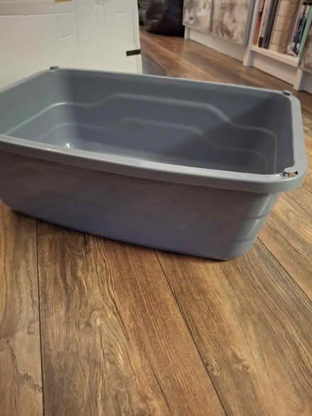 Photo of free Large deep litter tray (Hastings TN34) #1