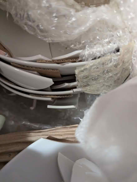 Photo of free Broken crockery (Portslade by Sea BN41) #2