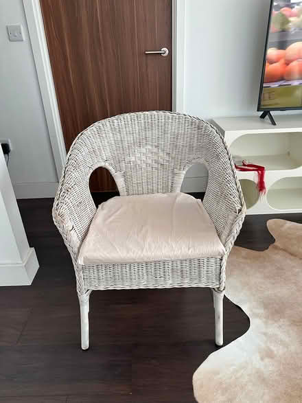 Photo of free White wicker chair (SW19) #1