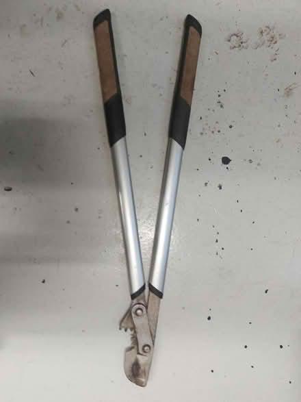 Photo of free Fiskars garden lopper (Rowlands Castle PO9) #4