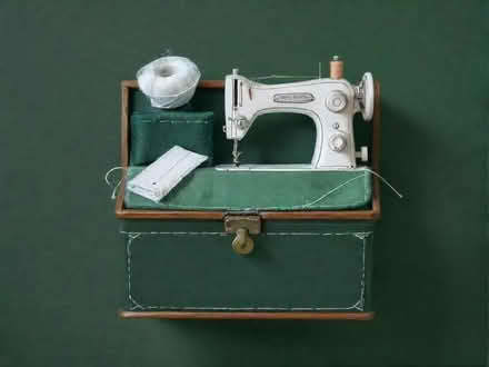 Photo of A sewing box (Heversham LA7) #1