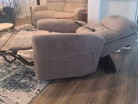 Photo of free Power lift recliner (Loudonville) #2