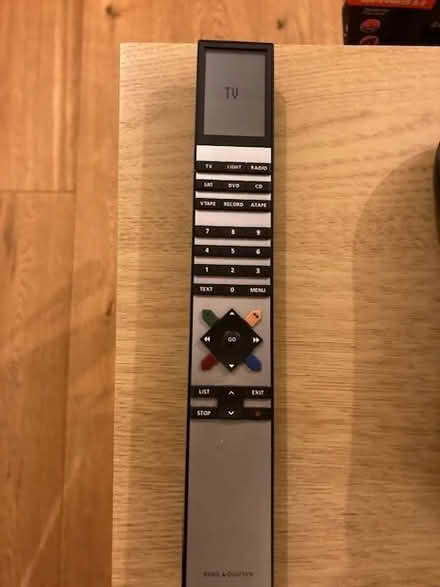 Photo of free TV Band & Olufsen (KT8 0JX) #4