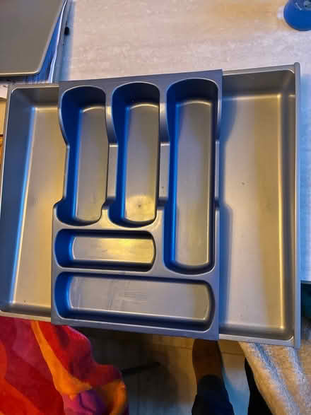 Photo of free Expanding cutlery drawer insert (Sandycove) #1