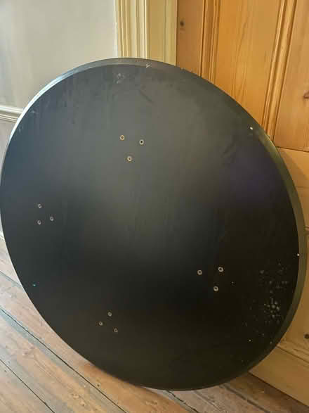 Photo of free Round wooden table (Chipping Barnet EN5) #2