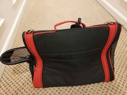 Photo of free Small pet carrier (Raritan Township/Ringoes) #3