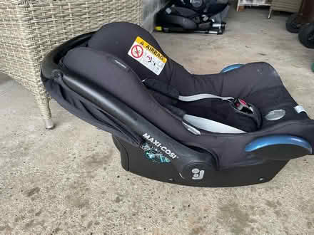 Photo of free Maxi cosi car seat (Hayle) #4