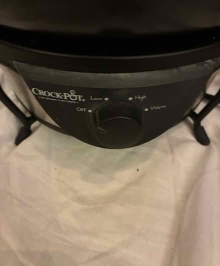 Photo of free Crock Pot (Wimbledon Park SW19) #3