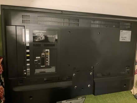 Photo of free Samsung tv (Moulsecoomb BN2) #3