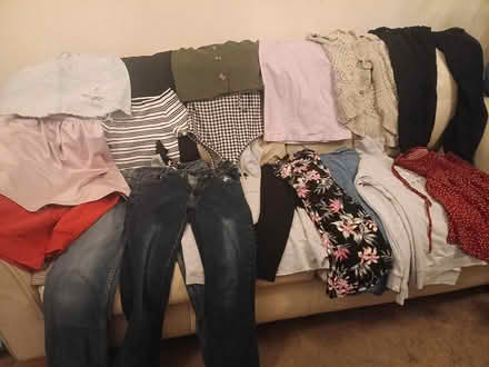 Photo of free Girl's clothes (older teen) (HR6 Shobdon) #1