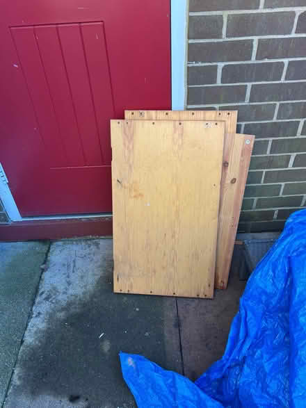 Photo of free Wood m. 3 old chairs and 4 wood table legs (Chiswick W4) #1