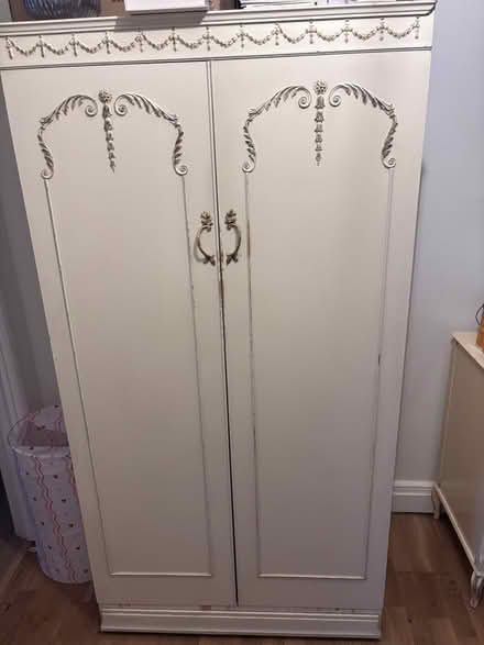 Photo of free Olympus French Louis Bedroom set (Kensington) #1