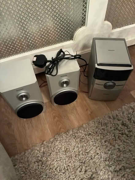 Photo of free Speaker System (Altrincham Town Centre) #1