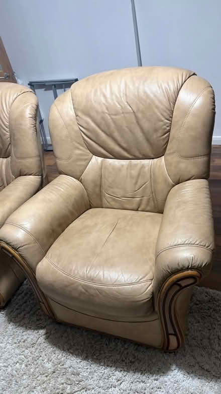 Photo of free Sitting room sofa (Hillhouse ML3) #3