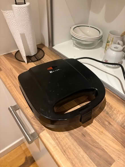Photo of free Toaster (Gateway south LS9) #2