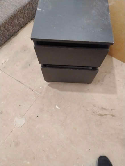 Photo of free Small bedside table (BR1) #1