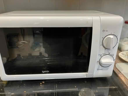 Photo of free Small microwave (Rustington BN162EH) #1