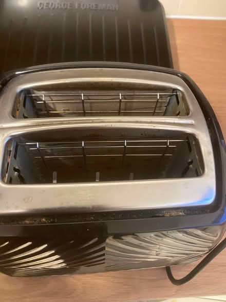 Photo of free Russell Hobbs Toaster (Wentnor SY9) #3