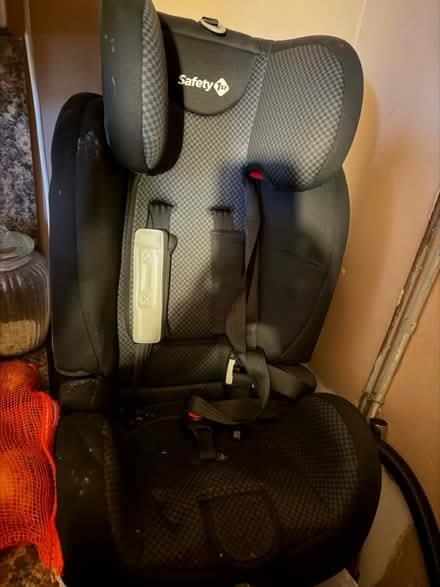 Photo of free 2 chairs and a car seat (Bradford BD7) #1