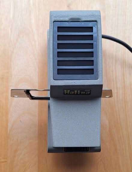 Photo of free Vintage 35mm Slide Projector (Epping CM16) #3