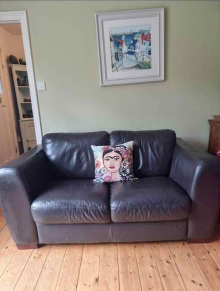 Photo of free 2 seater leather sofa (headington OX3) #1