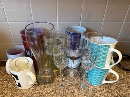 Photo of free Variety of cups/glasses (S12 Charnock Sheffield) #1