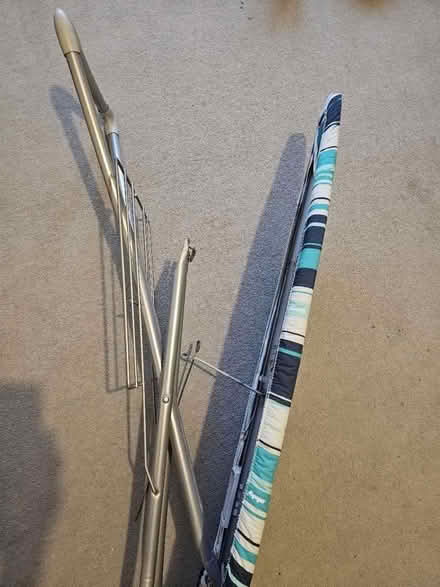 Photo of Ironing board: dramatic collapse (Enfield N21) #1