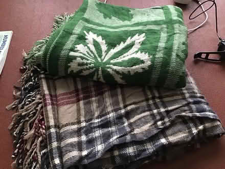 Photo of free Blankets / Throws (IP4) #1