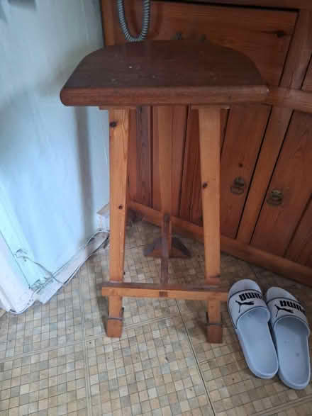 Photo of free Handmade stool (Forestgreen) #1