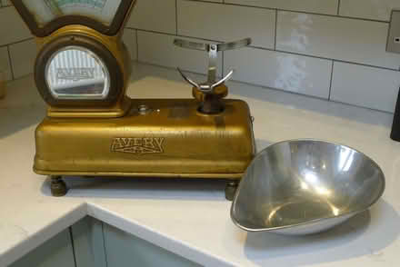 Photo of free 1960's sweet shop scales (Charvil RG10) #3