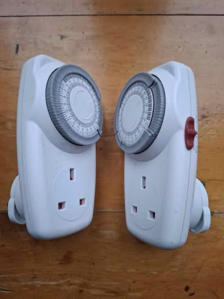 Photo of free 2 x plug timers (Eastbourne) #3