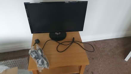 Photo of free Asus monitor (Hockley Heath B94) #1