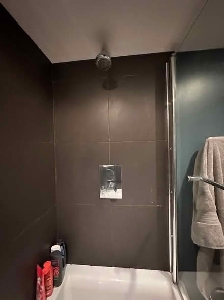 Photo of free Bathroom shower screen and shower (Shap CA10) #2