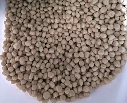 Photo of free Hypoallergenic dog kibble (RG40 Finchampstead) #2