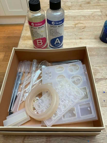Photo of free Resin Craft Stuff (CT5) #1