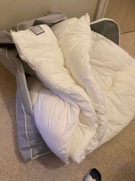 Photo of free Single duvet (Kendal LA9) #2