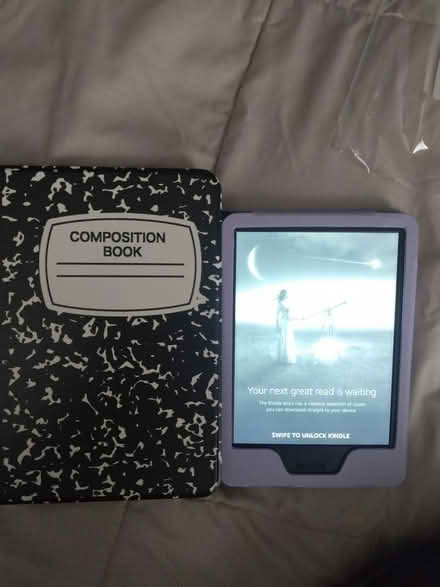 Photo of free Kindle cover 6 1/2 - 7 in (Downers Grove) #2
