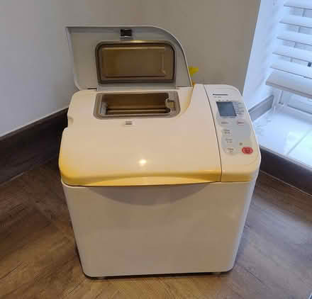 Photo of free Panasonic breadmaker (Frome BA11) #2