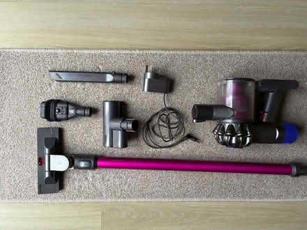Photo of free dyson v6 cordless vacuum cleaner (Monkspath B90) #2