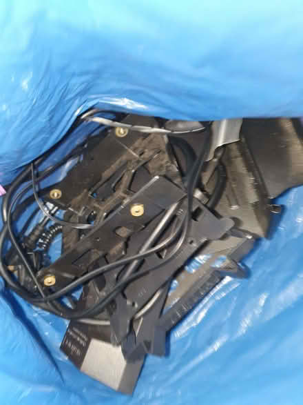 Photo of free Lots of computer bits and bobs plus case (AB32) #2