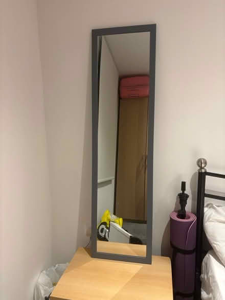 Photo of free Full size mirror (Gateway south LS9) #2