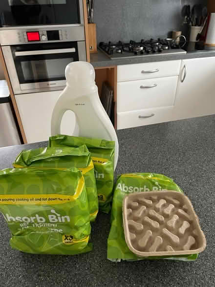 Photo of free Lakeland fat trapper refills (Oakhurst SN25) #1
